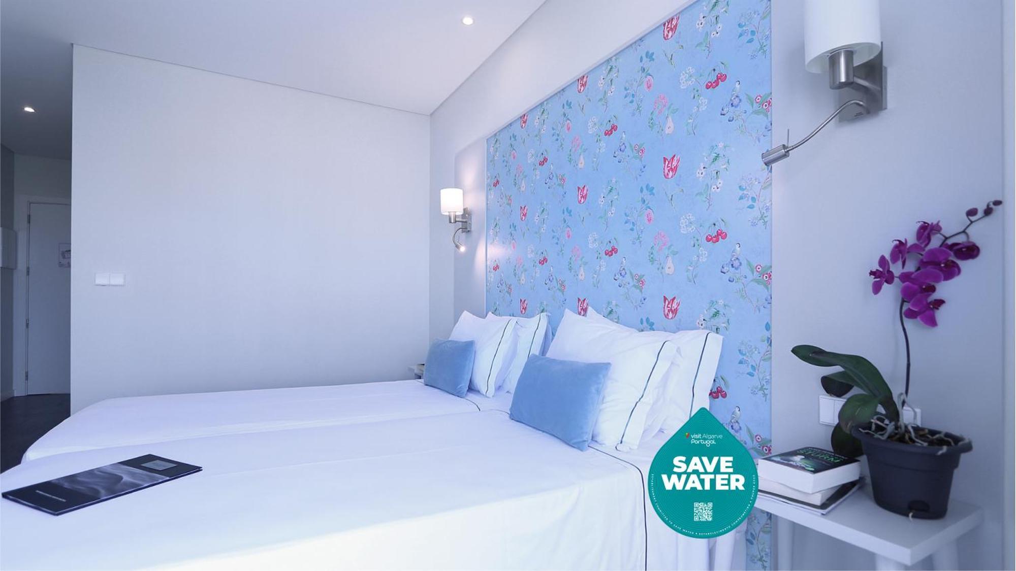 Agua Hotels Alvor Jardim Exterior photo